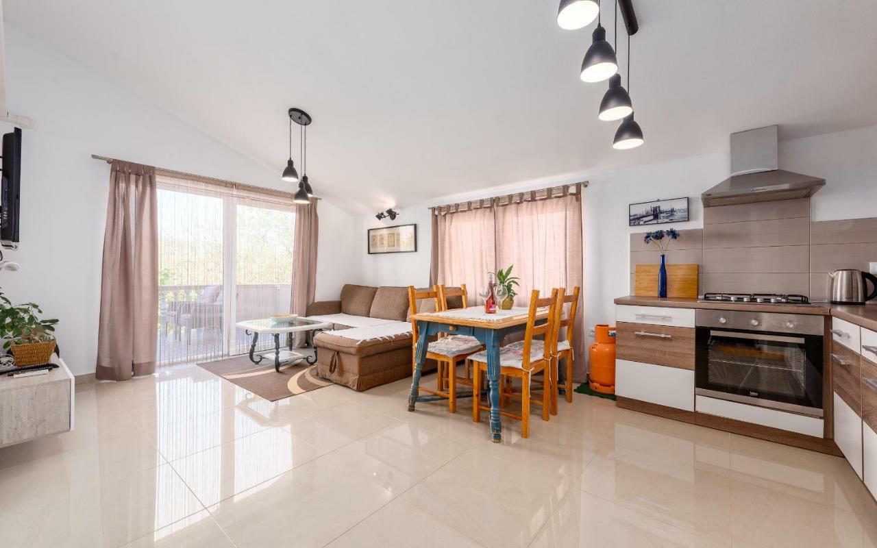 Ankica Appartement *