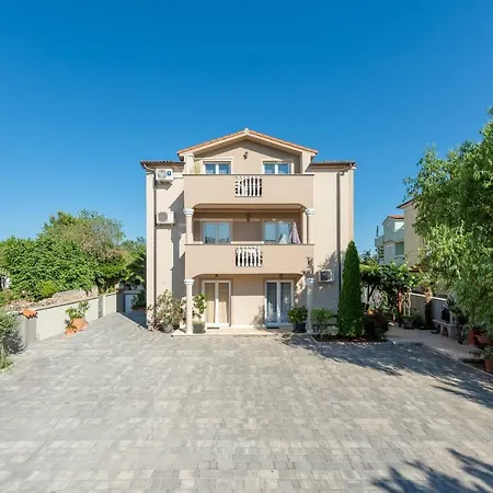 Apartments Ankica Medulin Exterior foto